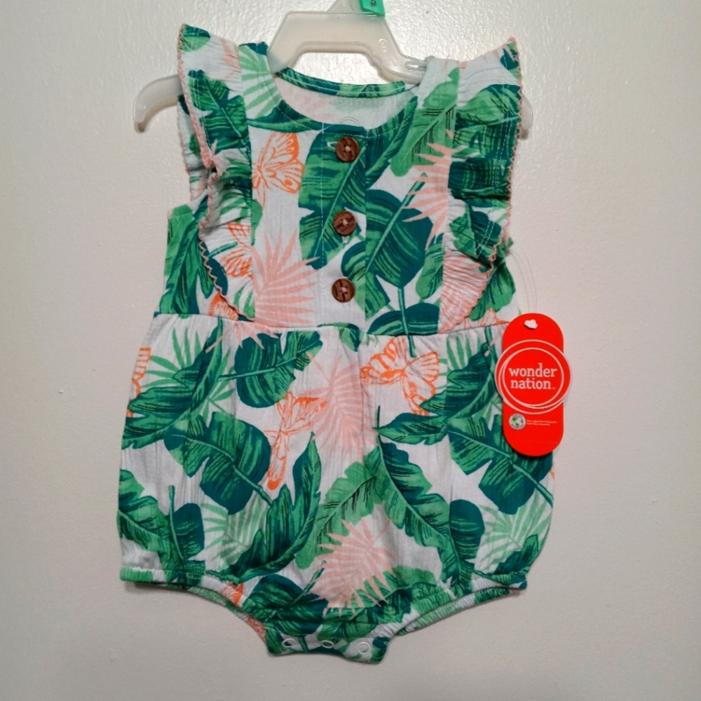 NWT baby floral/butterfly romper 6-9m